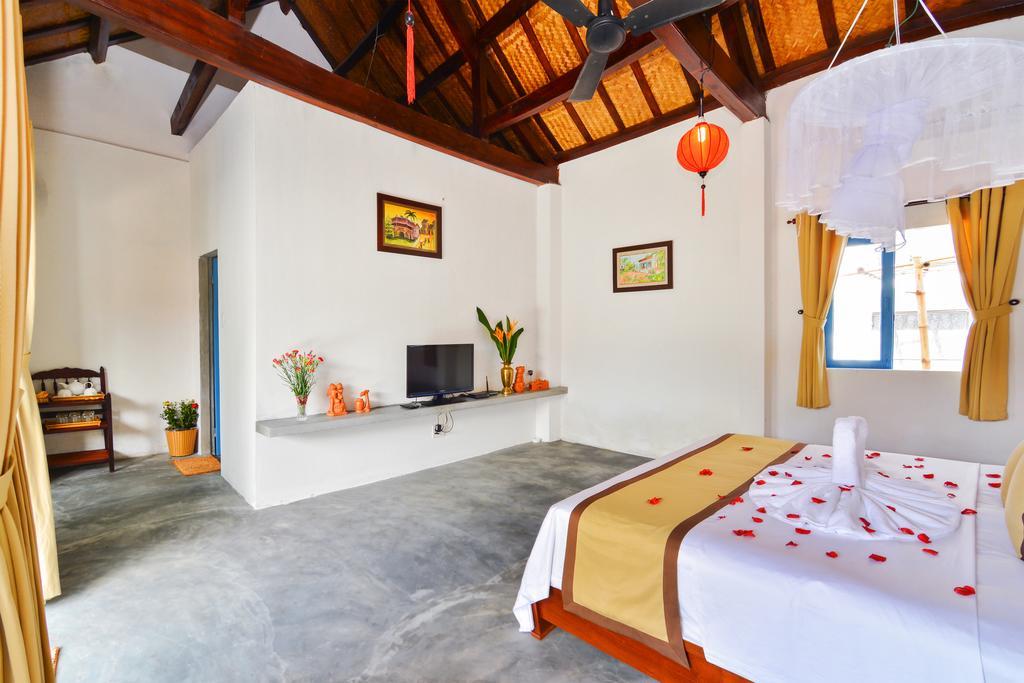 Local Beach Homestay هوي ان المظهر الخارجي الصورة
